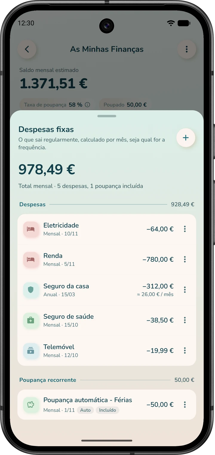 Lista «Despesas fixas»: as despesas fixas e a poupança recorrente reunidas, com o total mensal e um botão «+» para adicionar.